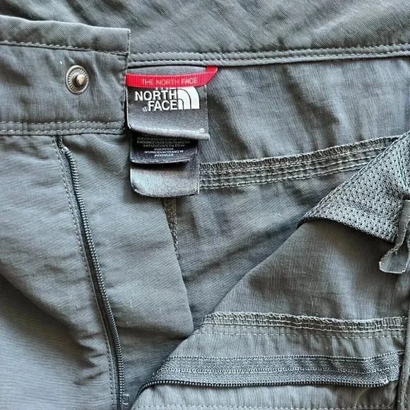 The North Face Men's Paramount Active Nylon Cargo Shorts Size 34 Gray Outdoor 9" - Picture 3 of 10